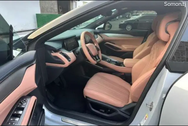 BYD Song 2025 · AMT