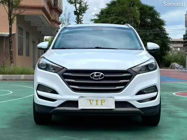 Hyundai Tucson 2015 · 1.6 AT
