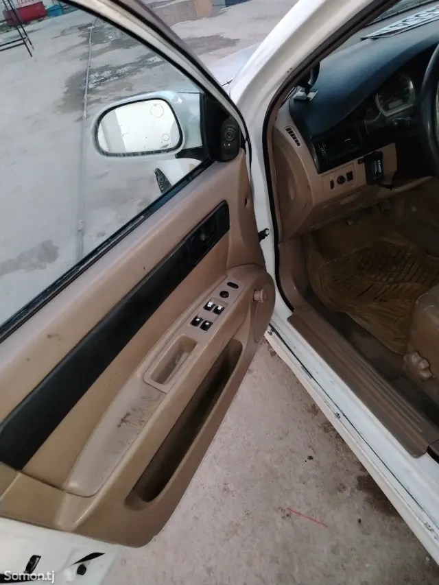 Chevrolet Lacetti 2006 · 1.6 AT