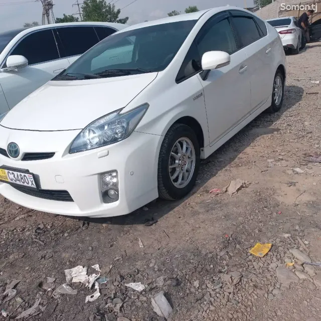 Toyota Prius 2009 · 1.8 AT