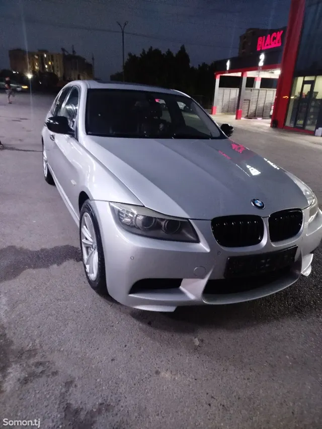 BMW 3 series 2010 · 2.0 AT