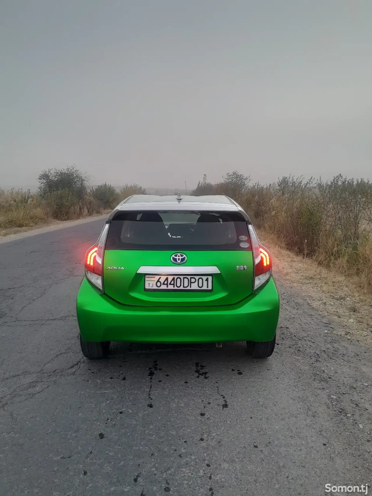 Toyota Aqua 2015 · 1.5 AT