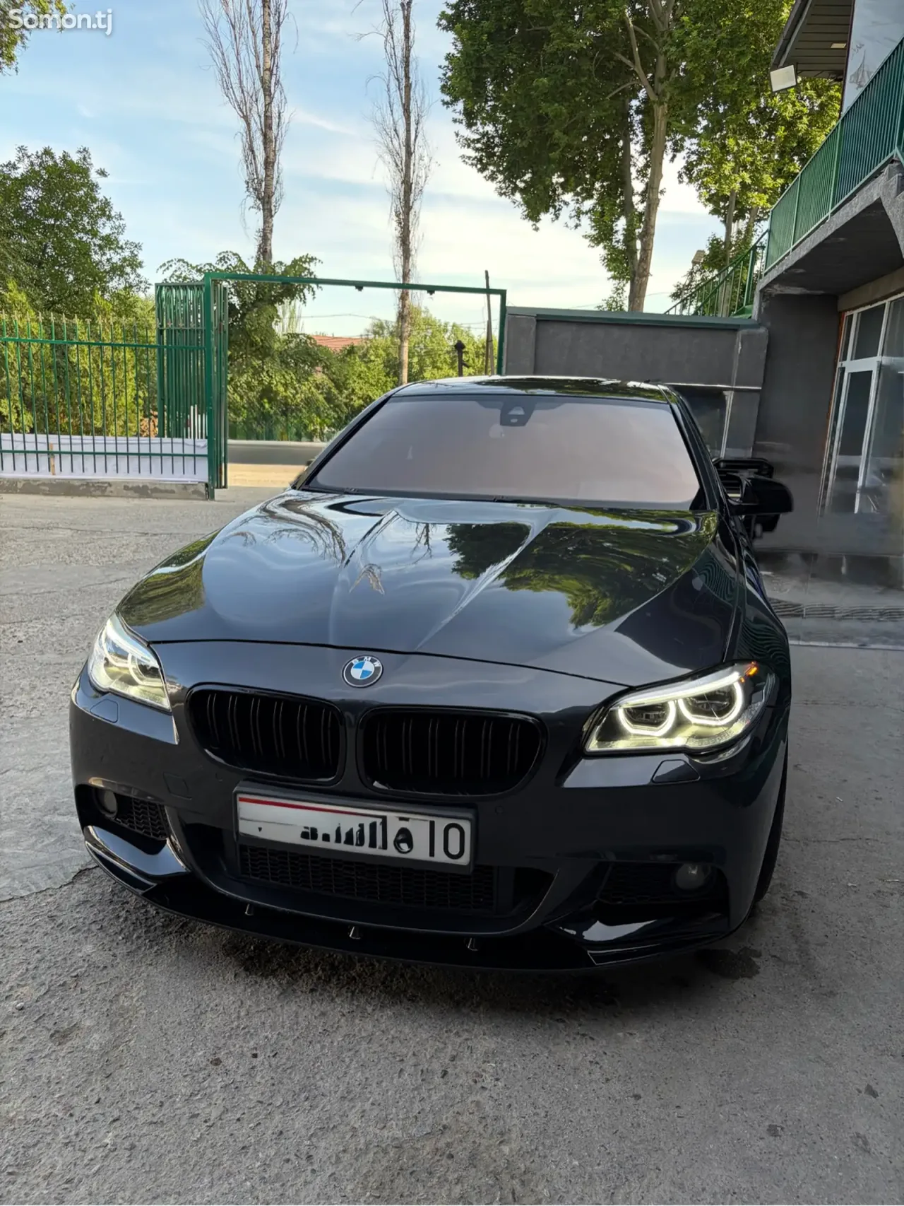 BMW 5 series 2013 · 3.0 AT