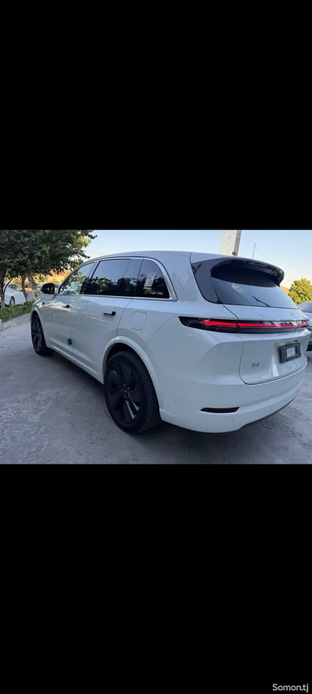 Li Auto (Lixiang) L9 2025 · 4.0 AMT