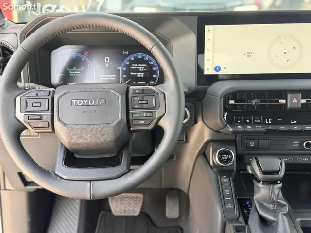 Toyota Land Cruiser Prado 2026 · 2.4 AT