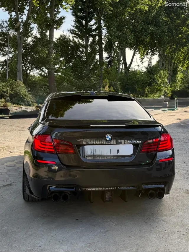 BMW 5 series 2013 · 3.0 AT