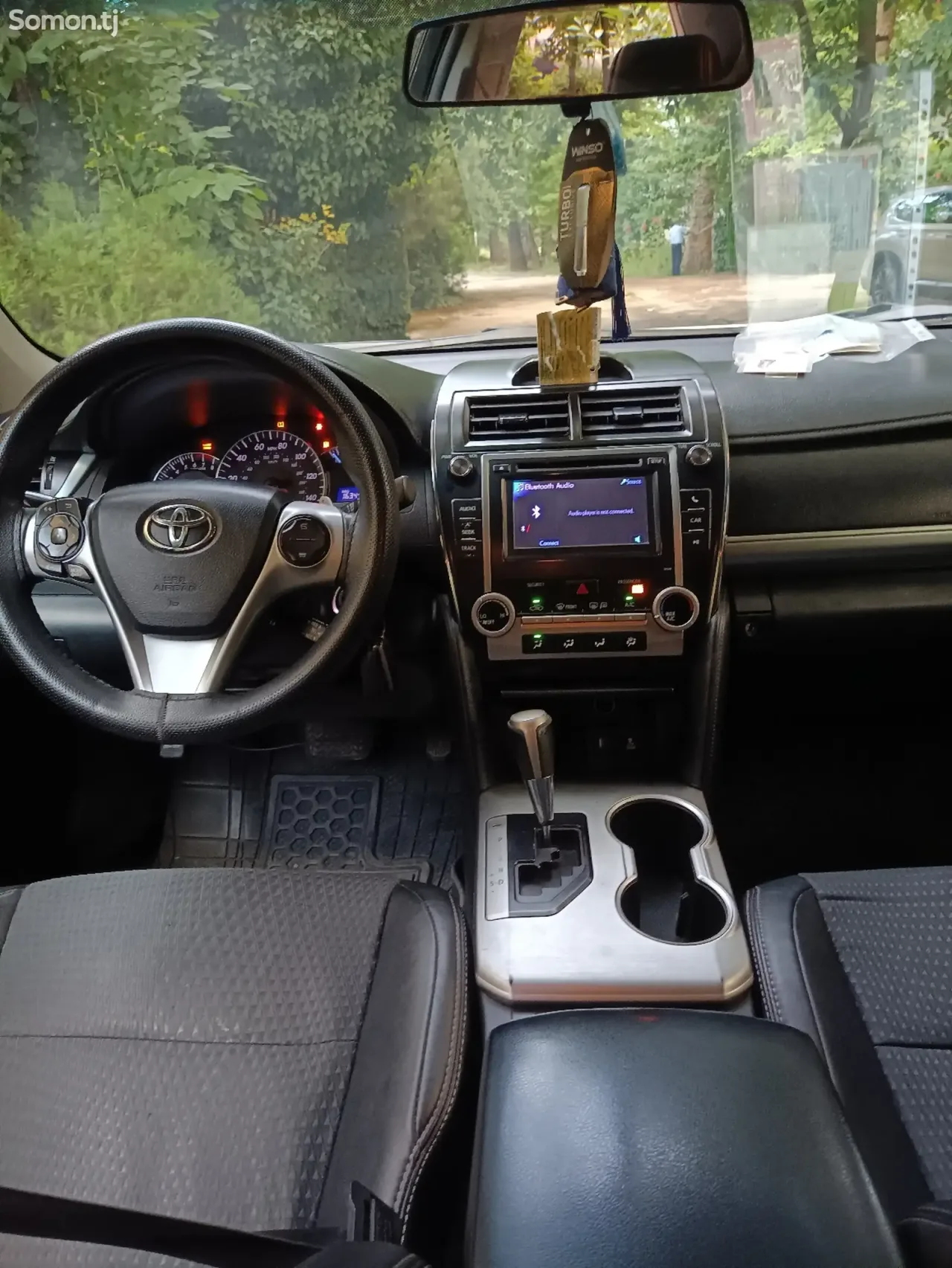 Toyota Camry 2013 · 2.5 AT