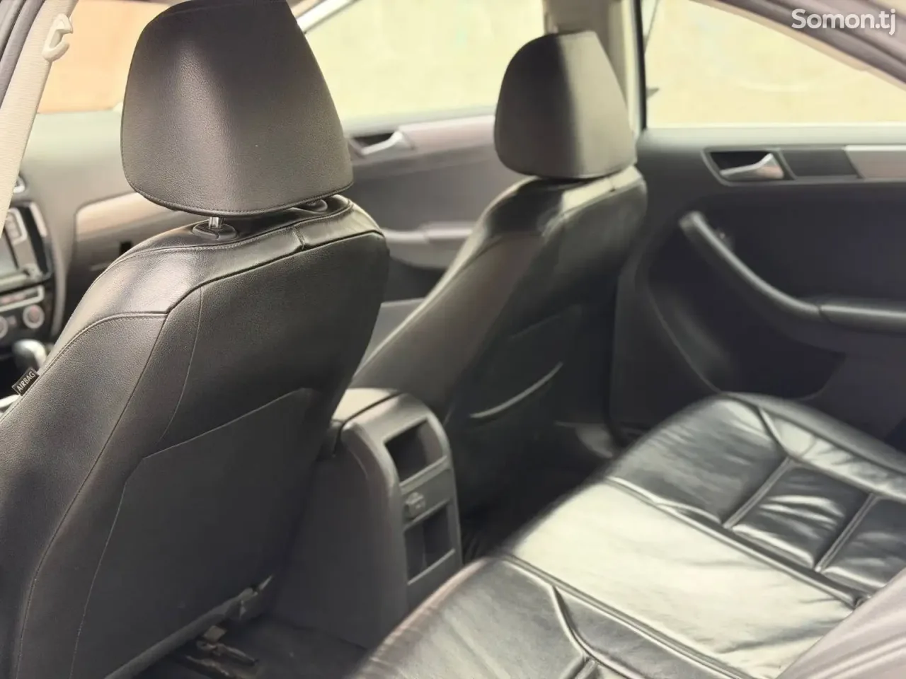 Volkswagen Jetta 2017 · 1.8 AT