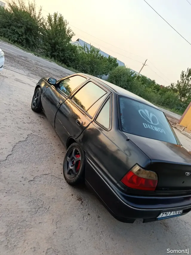 Daewoo Nexia 1996 · 1.8 MT