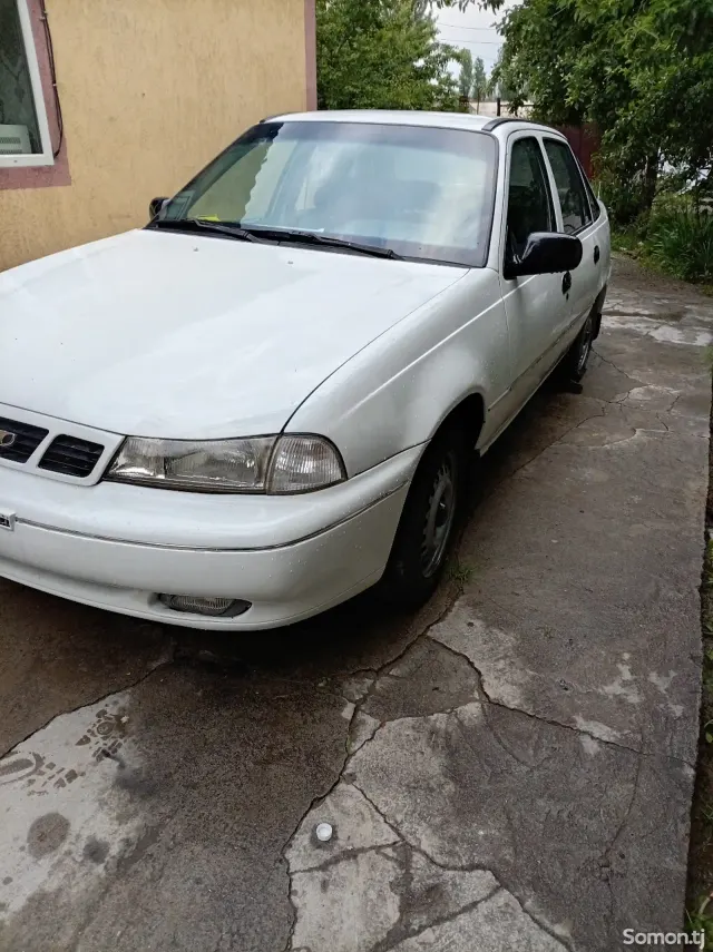 Daewoo Nexia 1996 · 1.6 MT
