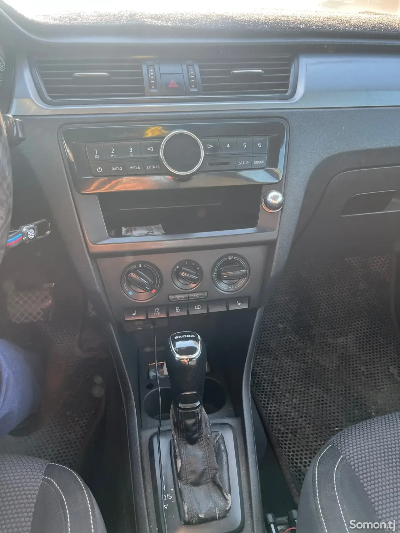 Skoda Rapid 2017 · 1.6 AT