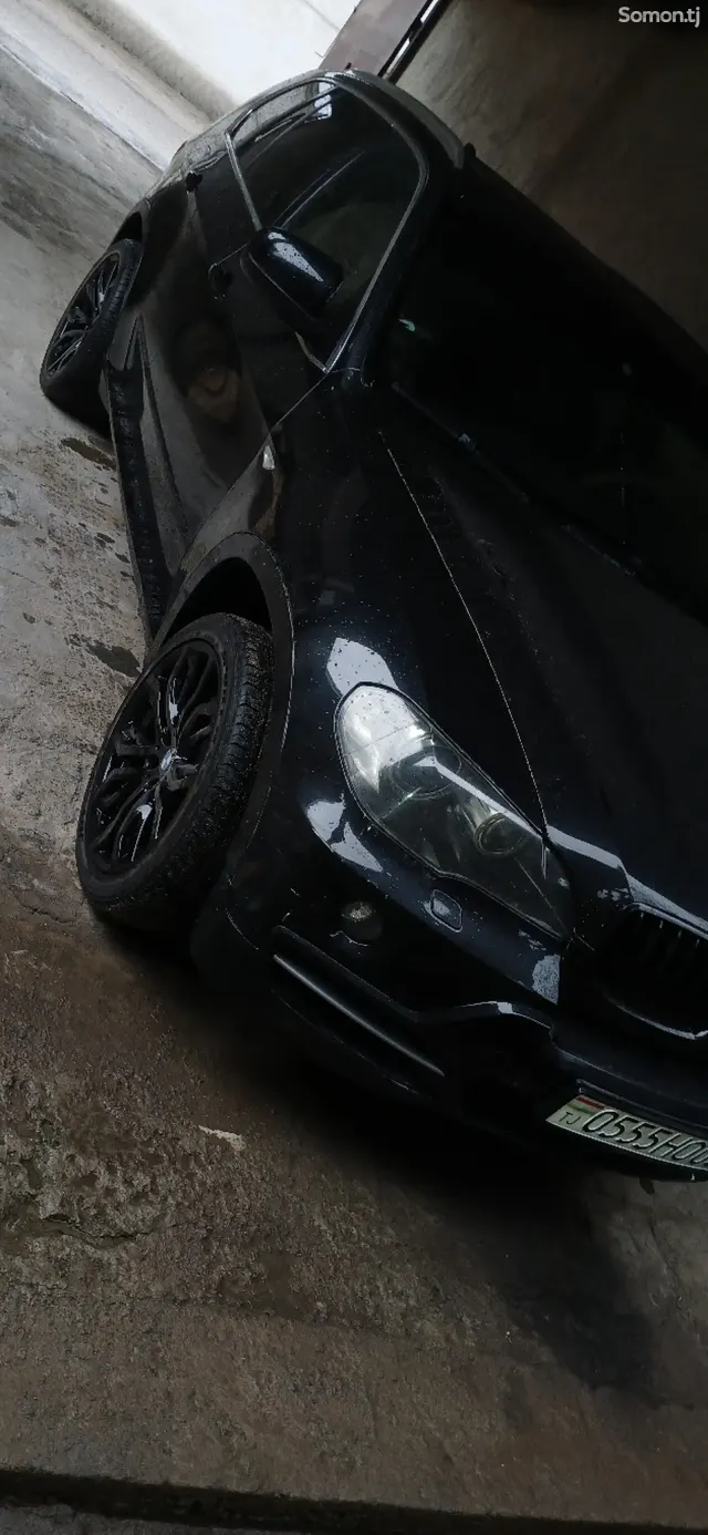 BMW X5 2009 · 4.8 AT