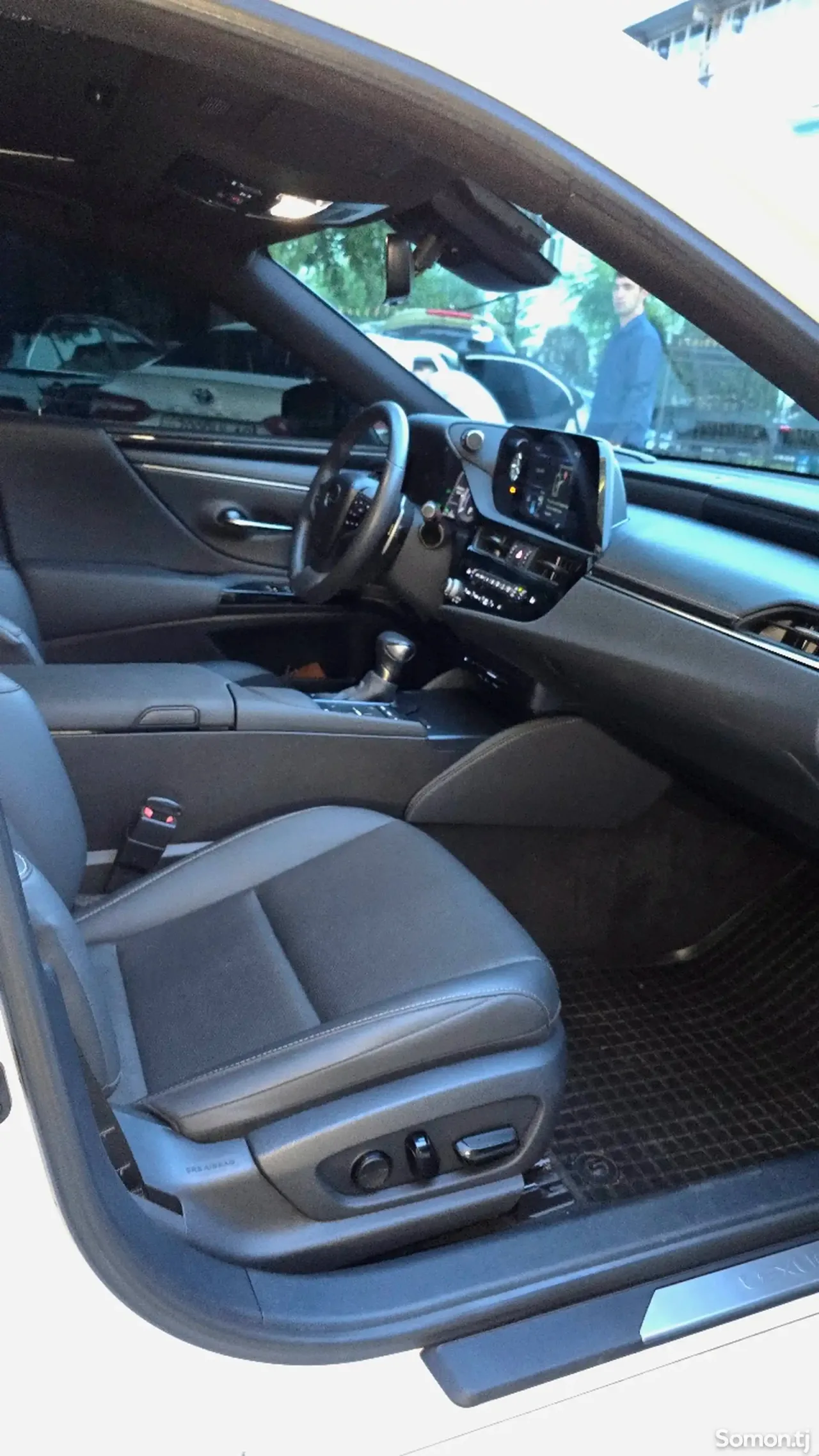 Lexus ES series 2023 · 3.0 AT