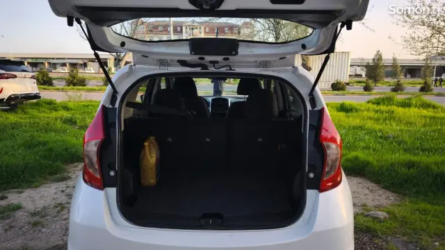 Nissan Vanette 2017 · 1.6 AT