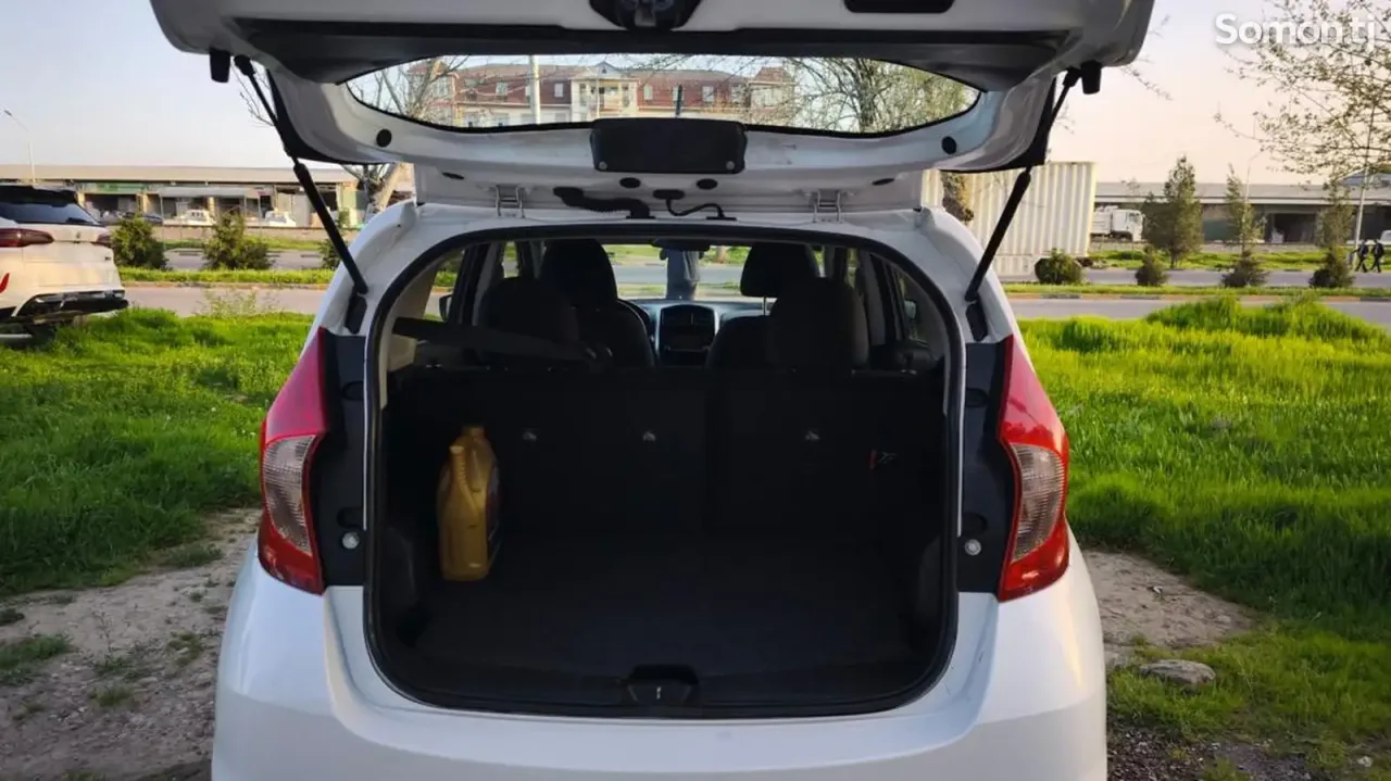 Nissan Vanette 2017 · 1.6 AT