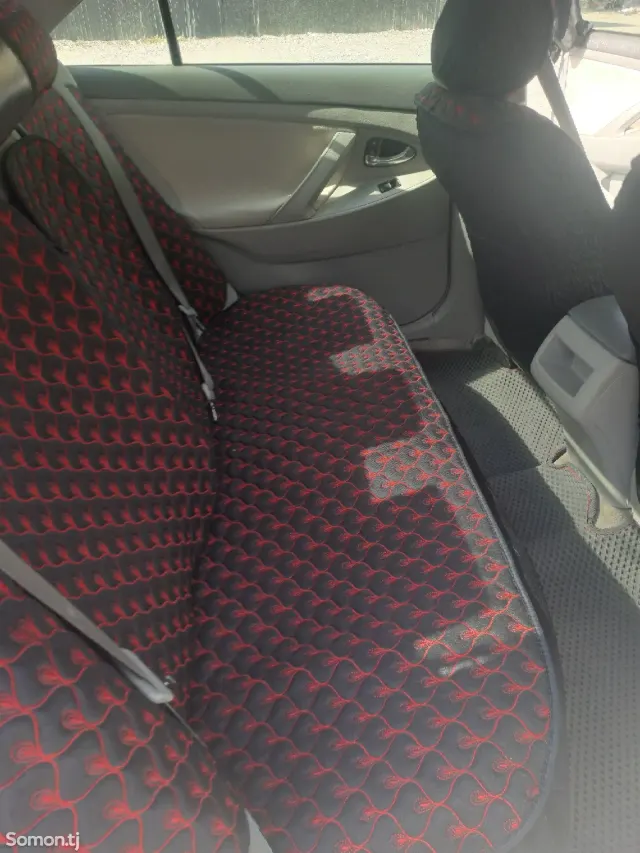 Toyota Camry 2008 · 2.4 AT