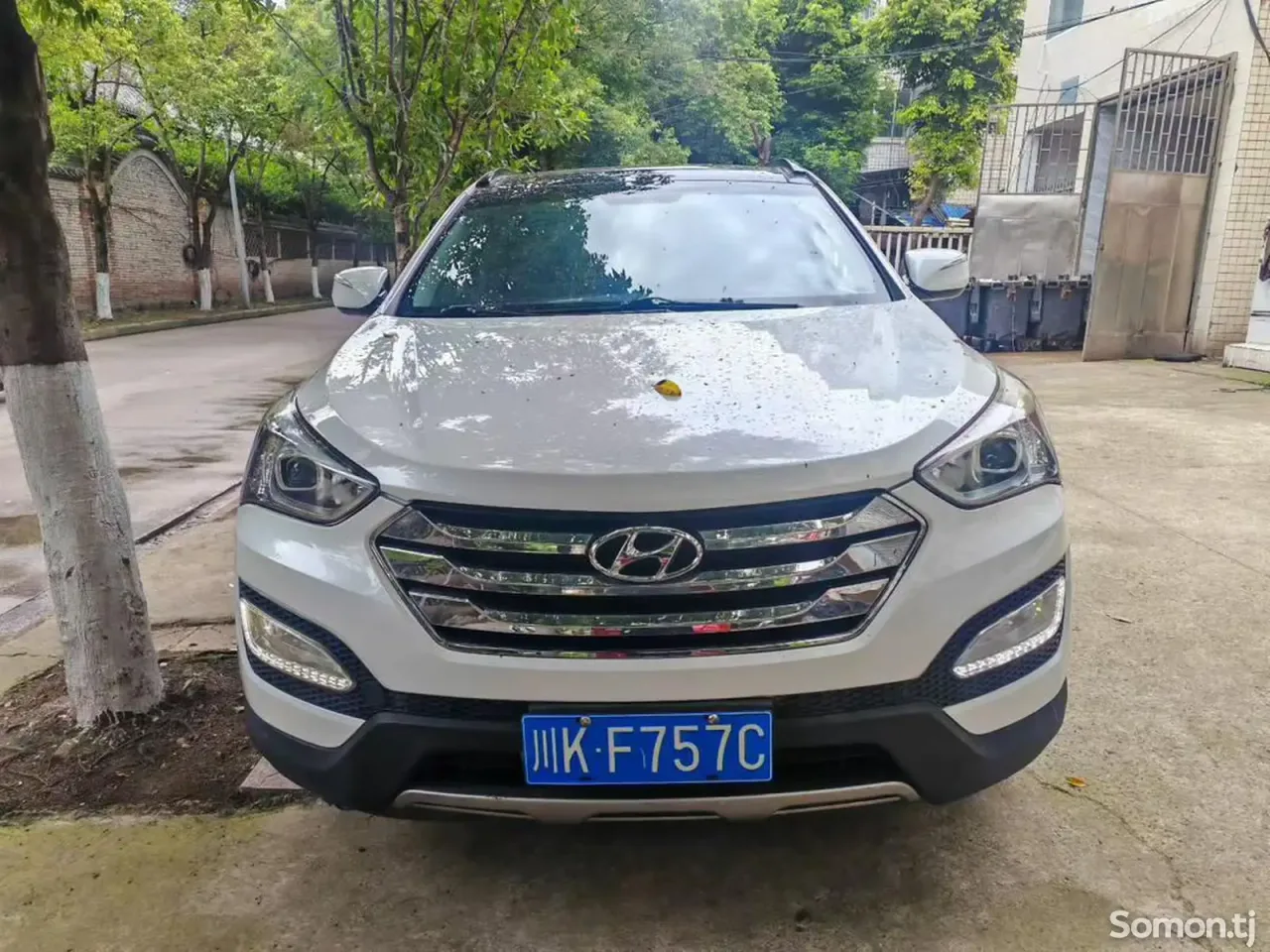 Hyundai Santa Fe 2014 · 2.4 AT