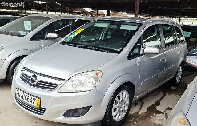 Opel Zafira 2009 · 1.8 MT