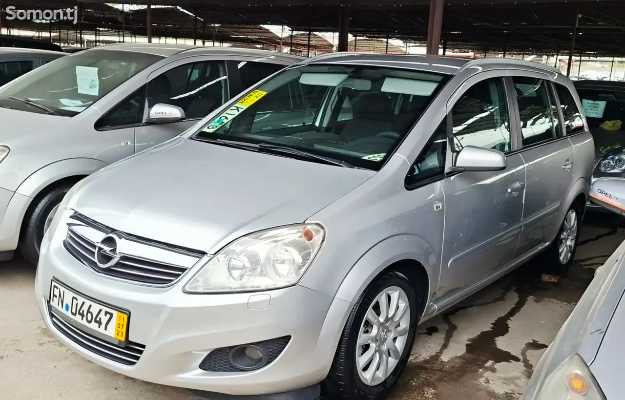 Opel Zafira 2009 · 1.8 MT