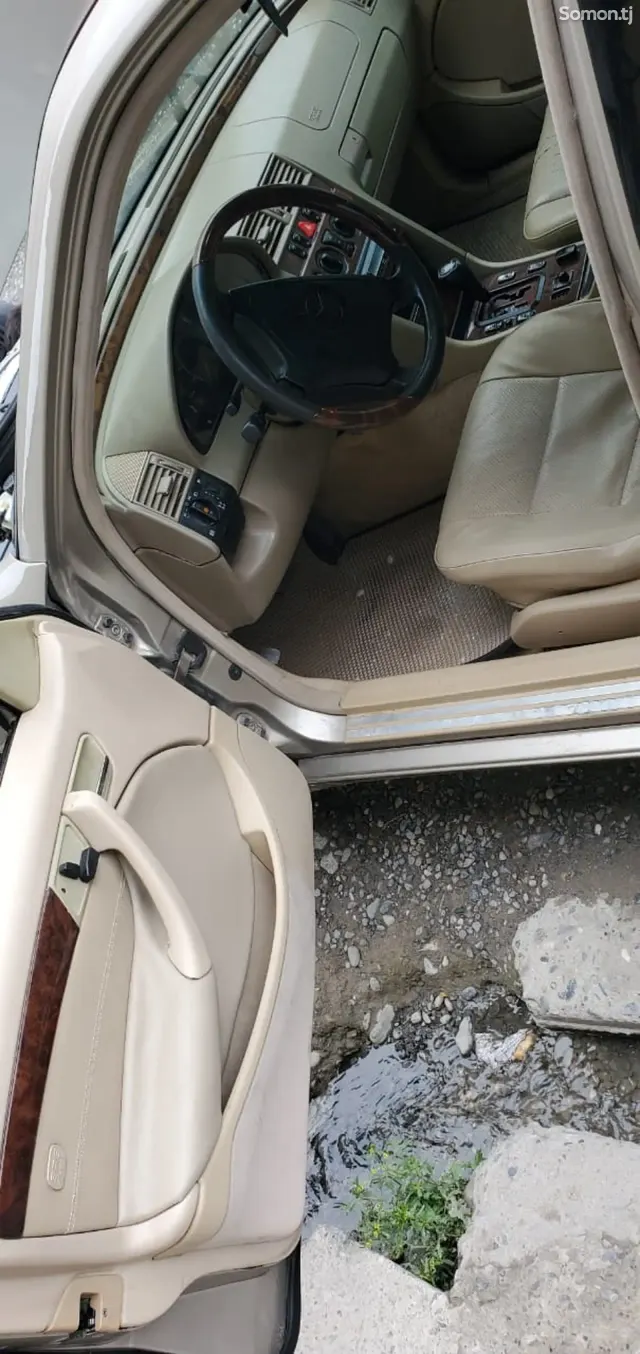 Mercedes-Benz E class 1999 · 2.0 AT