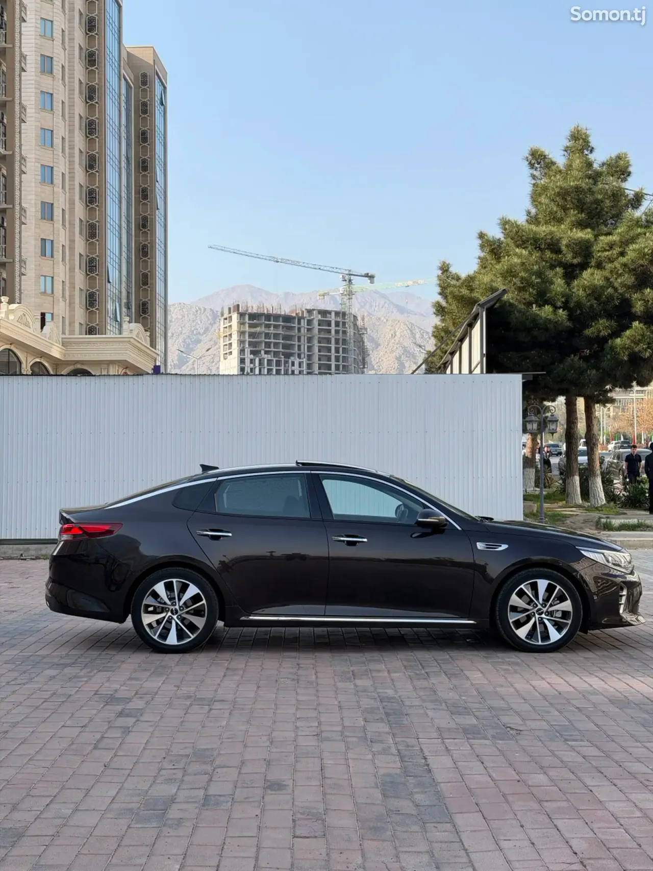 Kia K5 2015 · 1.7 AT