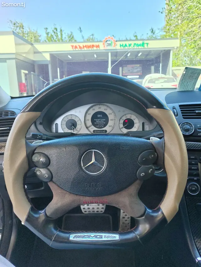 Mercedes-Benz E class 2009 · 5.5 AT