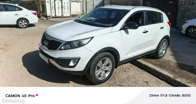 Kia Sportage 2012 · 2.0 AT
