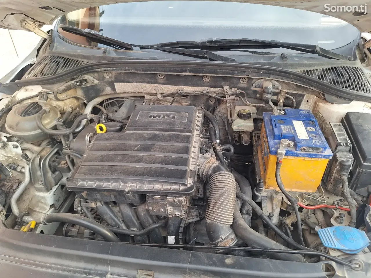 Skoda Octavia 2015 · 1.6 MT