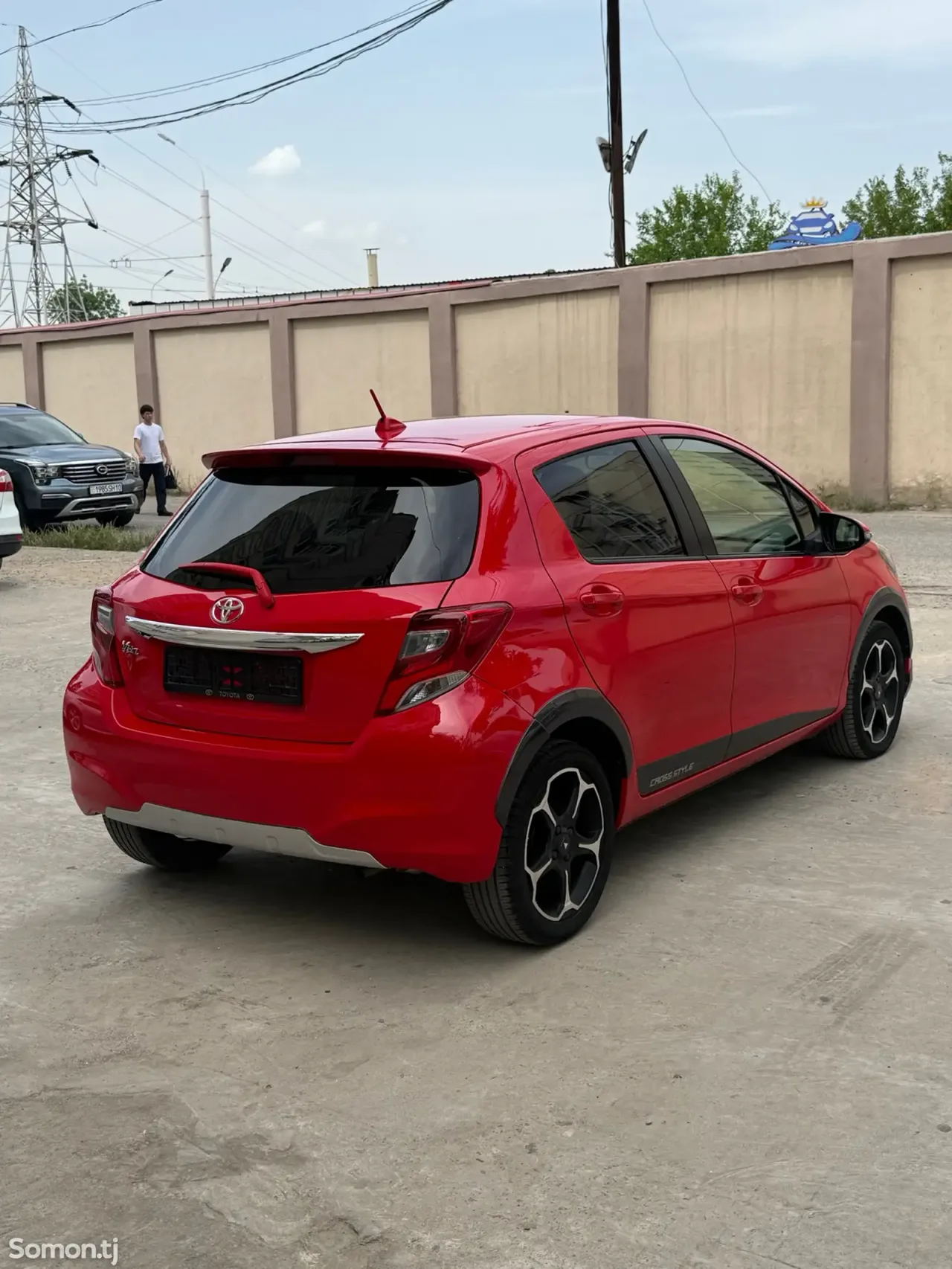Toyota Vitz 2014 · 1.2 AT