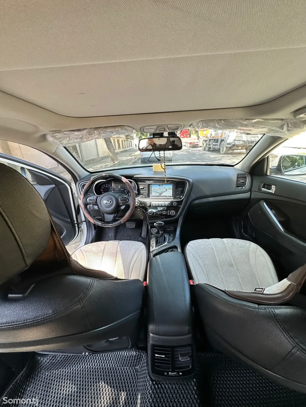 Kia K5 2014 · 2.0 AT