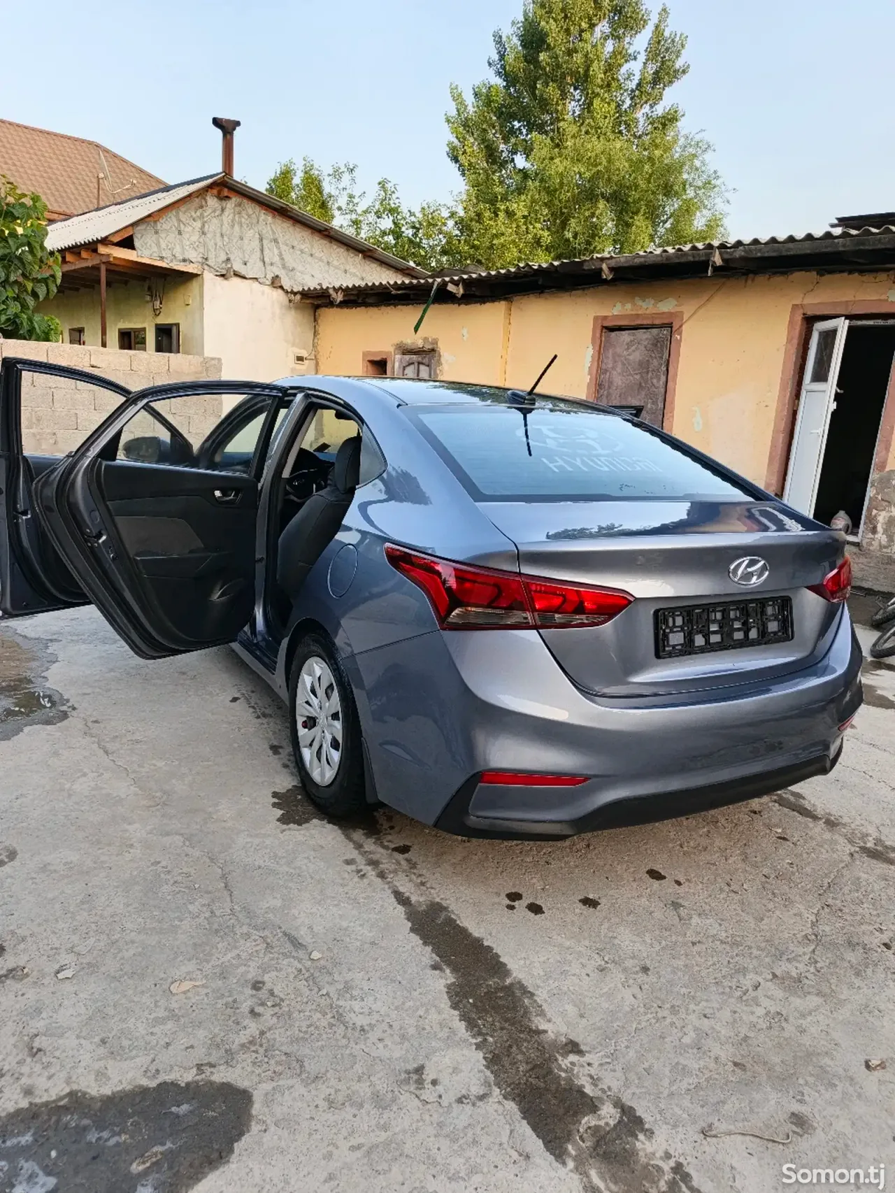 Hyundai Solaris 2019 · 1.6 AT