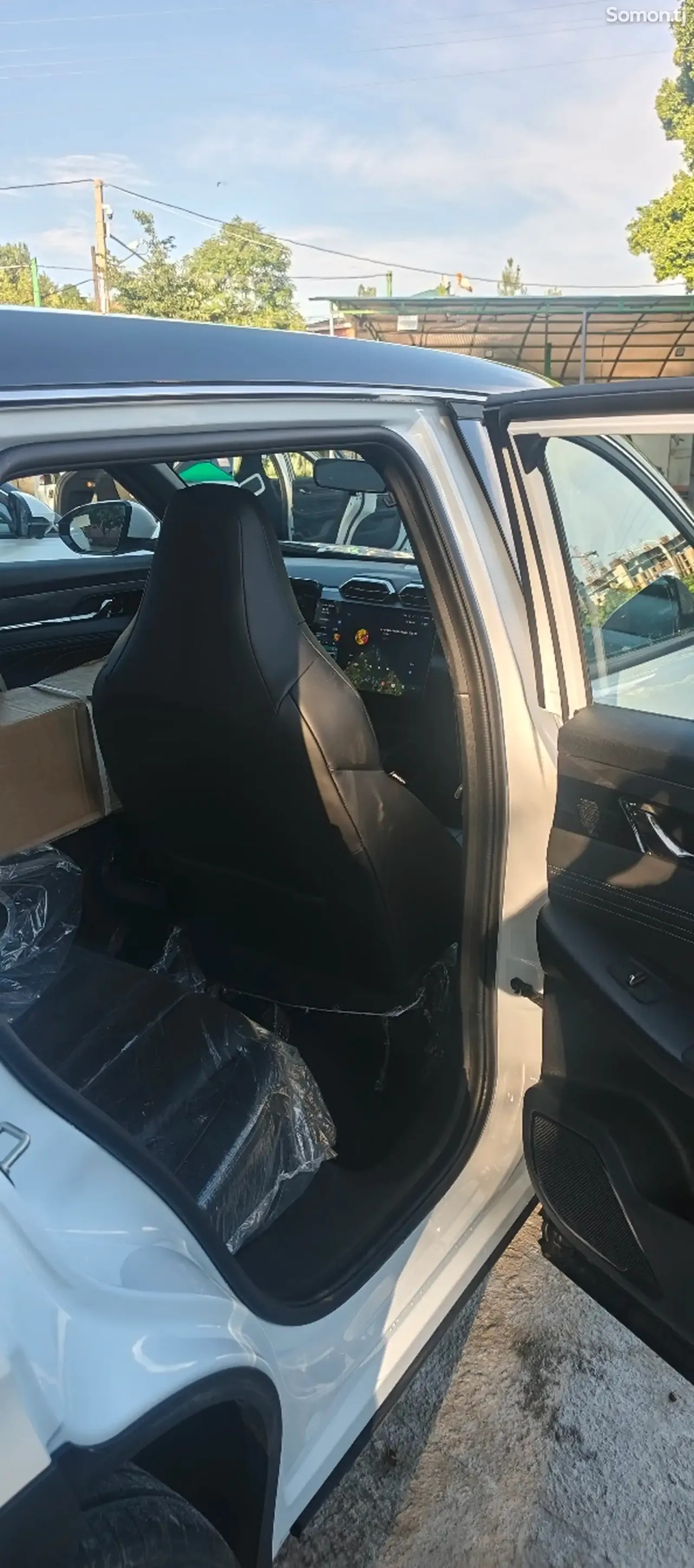 Dongfeng L7 2025 · AT