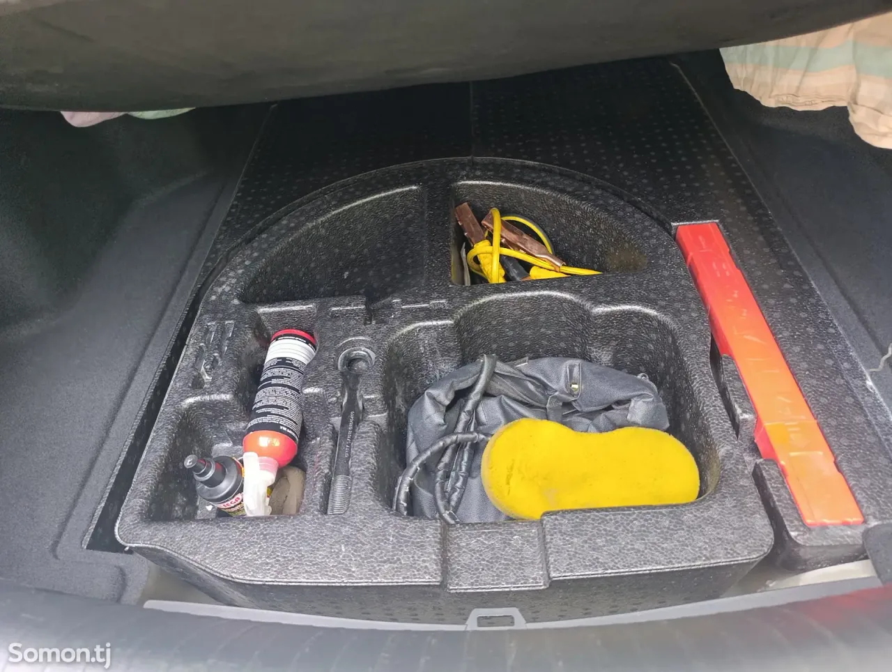 Geely Geometry E 2024 · AT