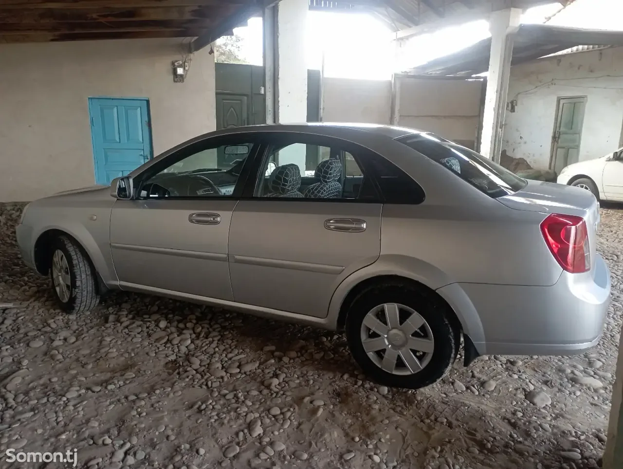 Chevrolet Lacetti 2011 · 1.6 AT
