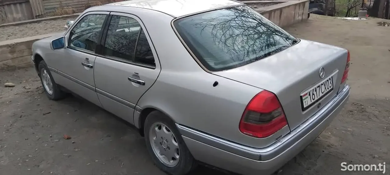 Mercedes-Benz C class 1996 · 1.8 AT