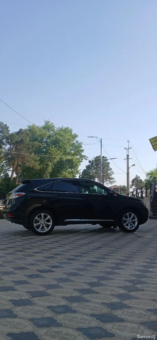 Lexus RX series 2011 · 3.5 AT