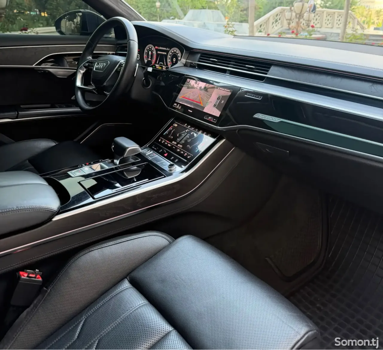 Audi A8 2019 · 3.5 AT