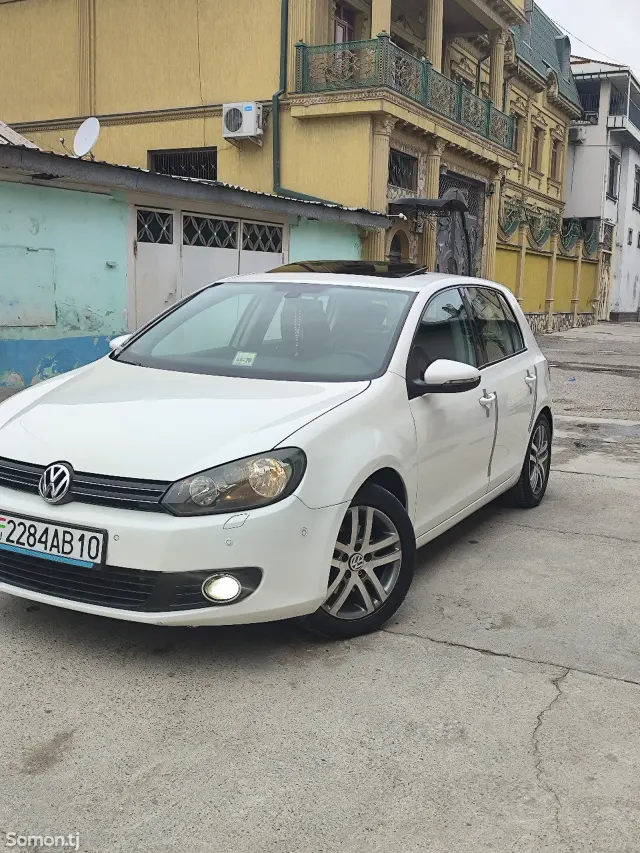 Volkswagen Golf 2011 · 2.0 AT