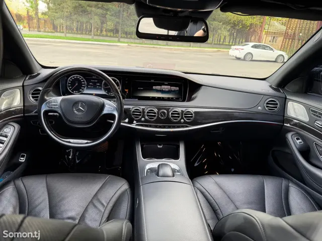 Mercedes-Benz S class 2015 · 3.0 AT