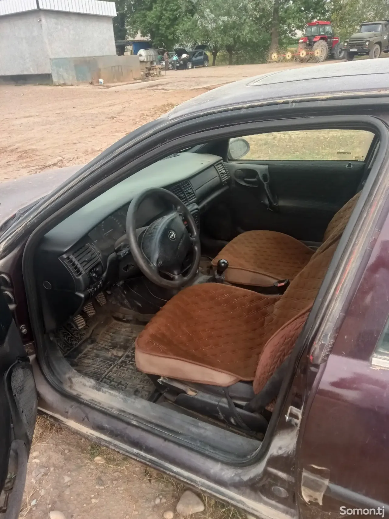 Opel Vectra B 1996 · 1.8 MT