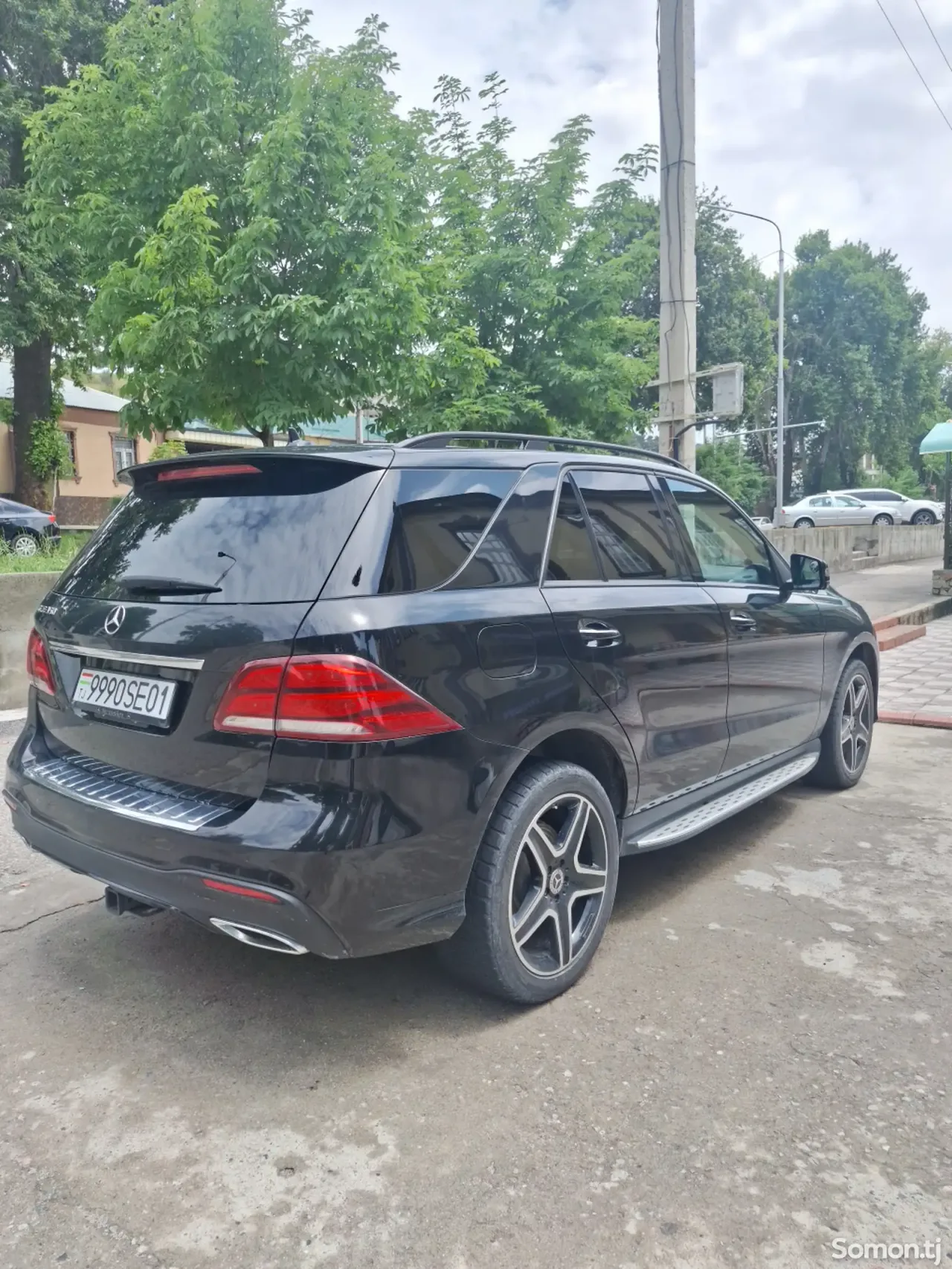 Mercedes-Benz GLE class 2018 · 3.5 AT
