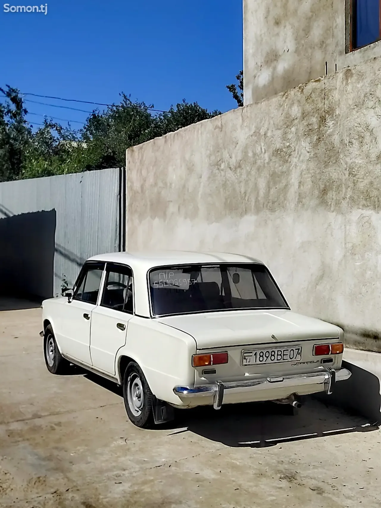 Lada (ВАЗ) 2107 1971 · 1.5 MT