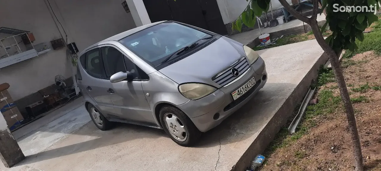 Mercedes-Benz A class 2000 · 1.6 AT