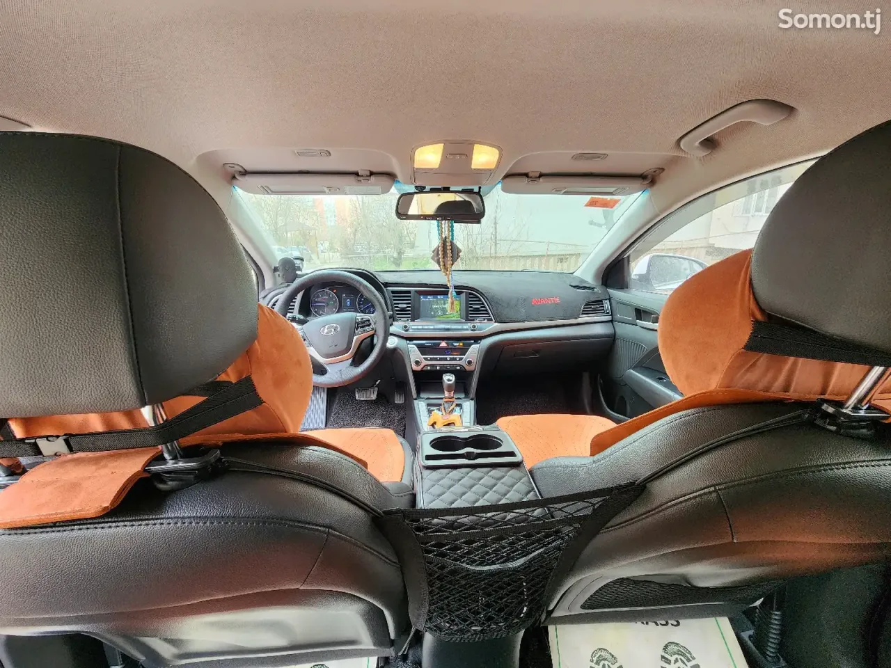 Hyundai Avante 2016 · 1.6 AT