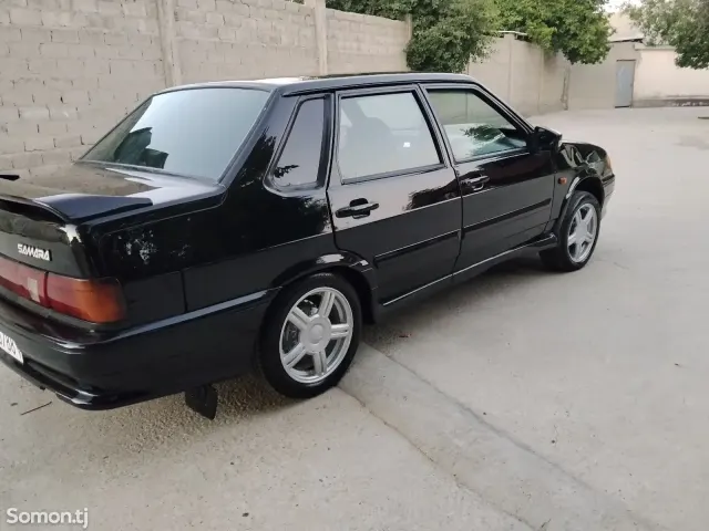 Lada (ВАЗ) 2115 2012 · 1.7 MT