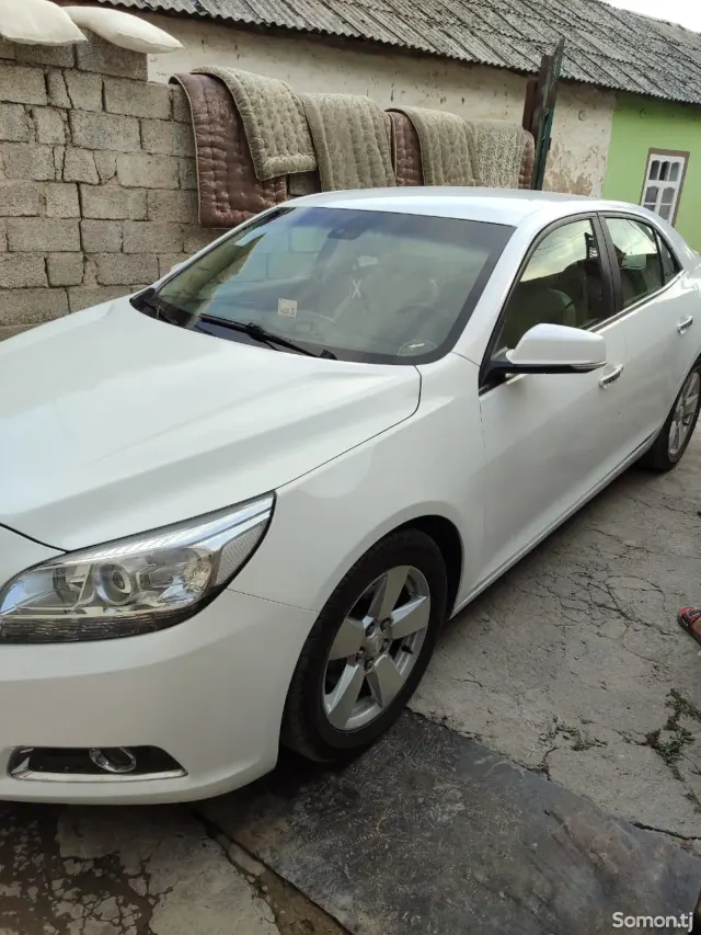 Chevrolet Malibu 2013 · 2.4 AT