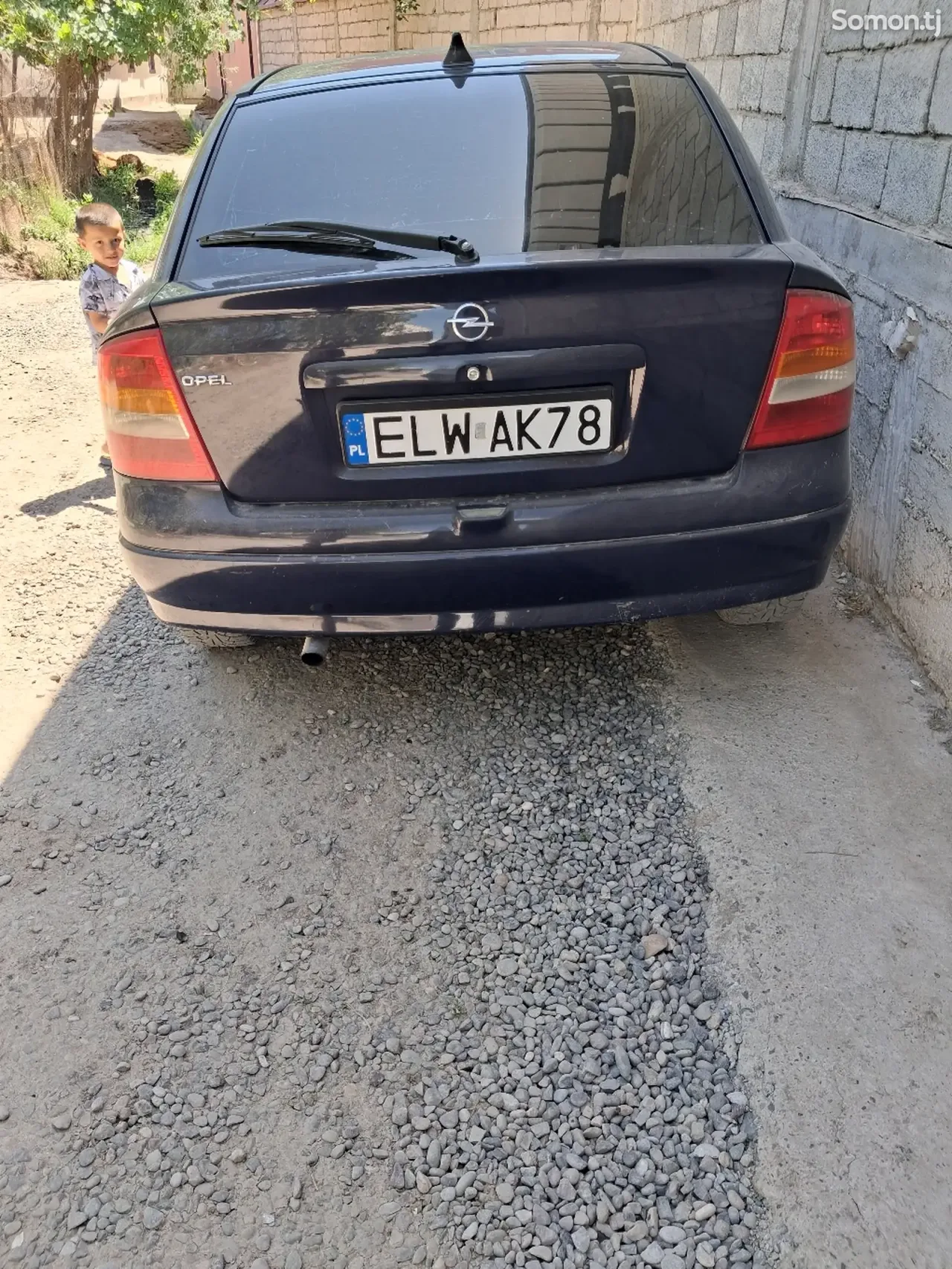 Opel Astra G 2001 · 1.6 MT