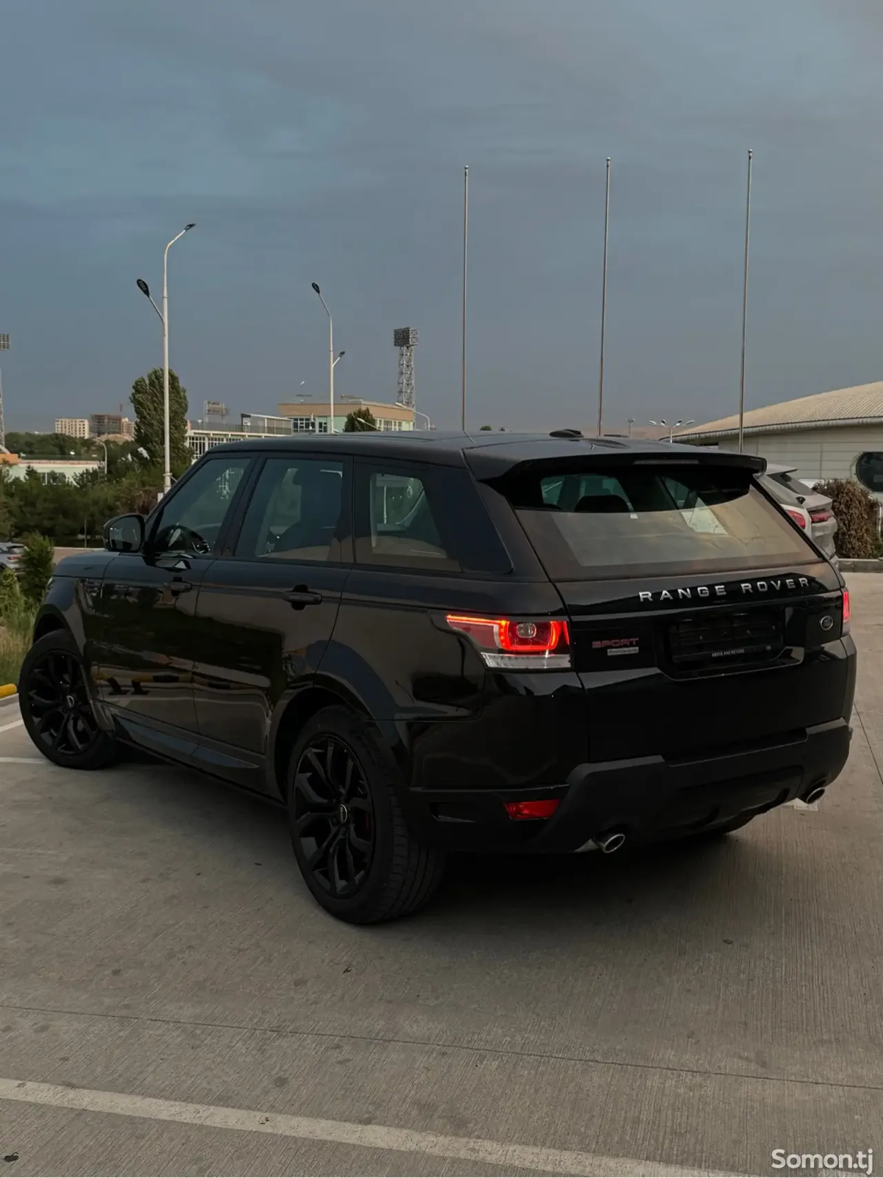 Land Rover Range Rover Sport 2014 · 3.0 AT