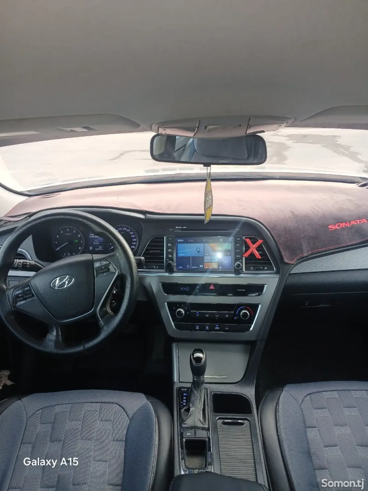 Hyundai Sonata 2015 · 2.0 AT