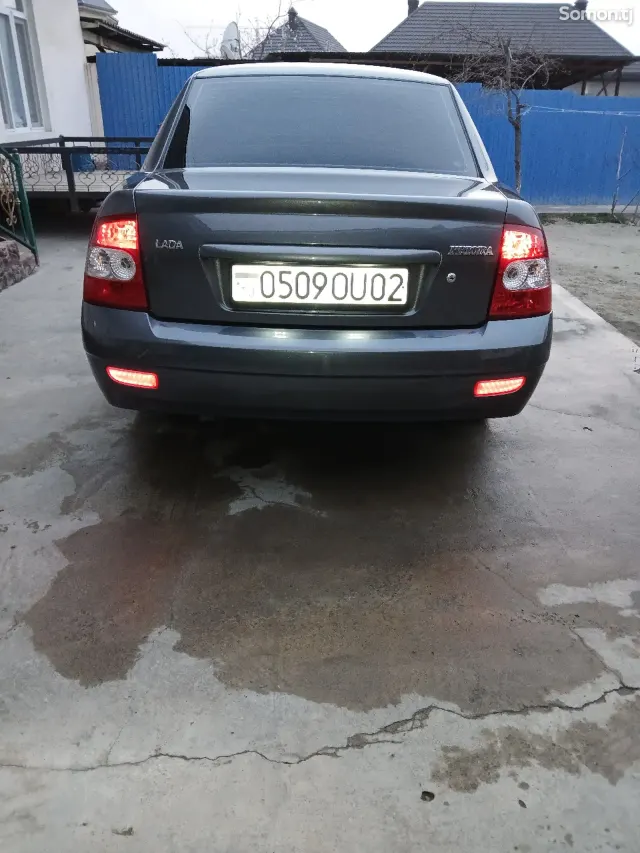 Lada (ВАЗ) Priora 2009 · 1.7 MT